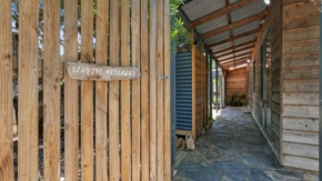 Sea-Vine Hideaway by Wine Coast Holiday Rentals